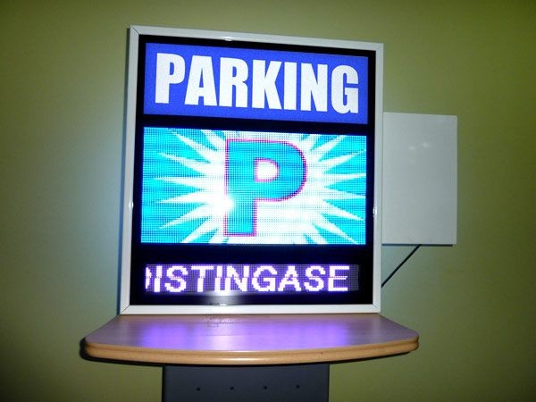 Letreros luminosos para parkings video real
