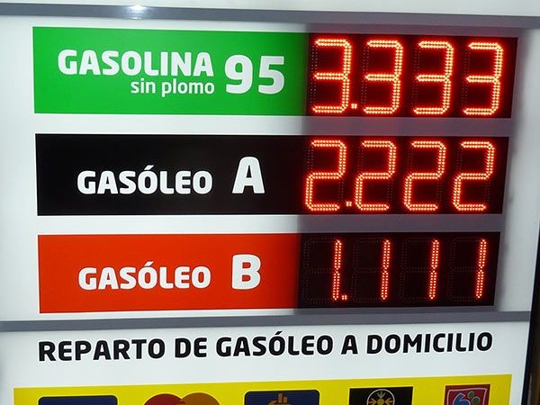 Paneles led de precios de combustibles