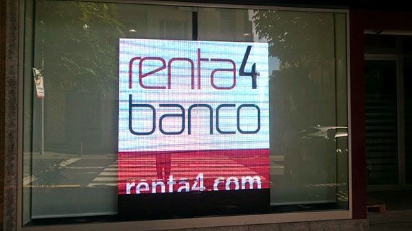 RENTA 4 Tenerife – Modelo: P10mm – Dimensiones: 192 x 192 cm