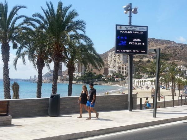 Pantalla LED SmartCity – Modelo: P16 mm – Dimensiones: 205 x 154 cm – Playa de San Juan (Alicante)